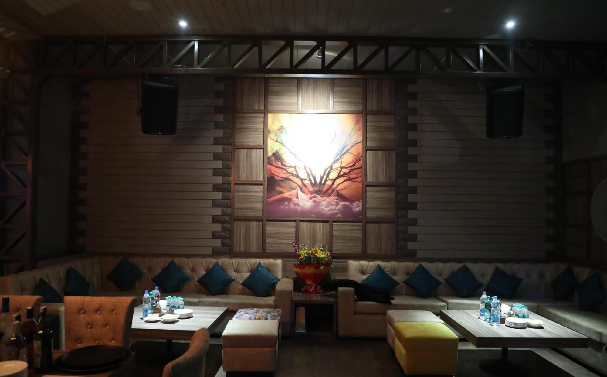 Hotel Swarn Towers Bareilly Exterior foto